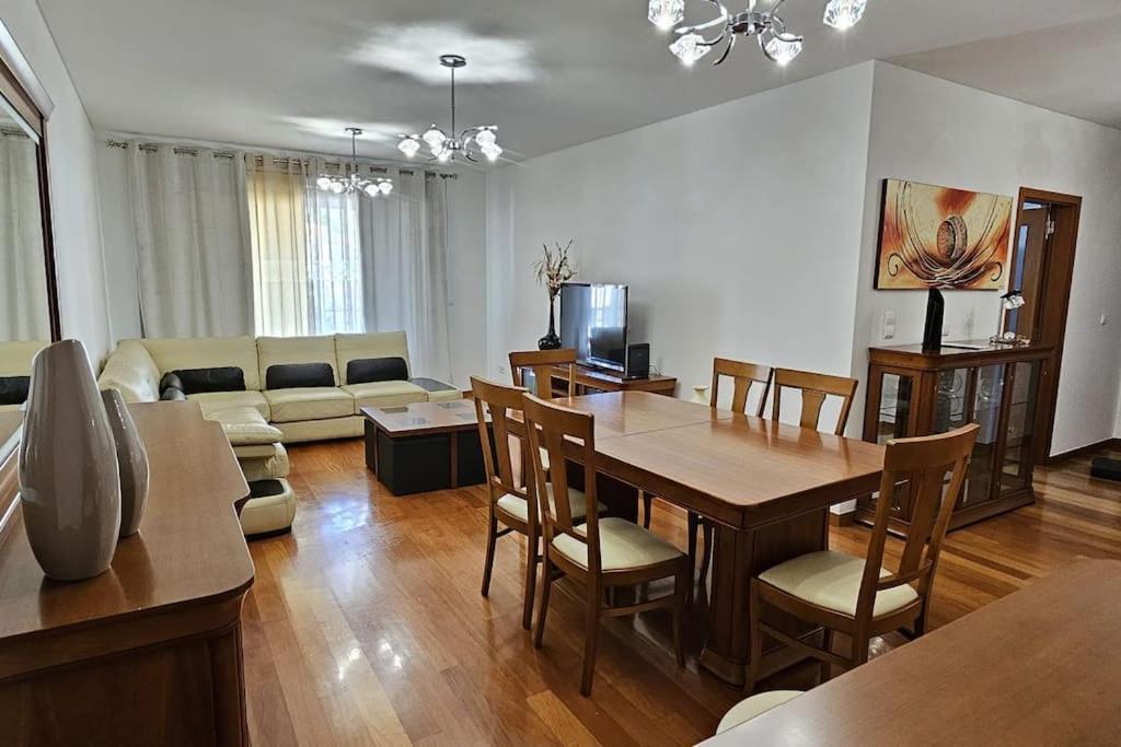 דירות פונשל Vista Mar - Ac, Pool & Gym מראה חיצוני תמונה