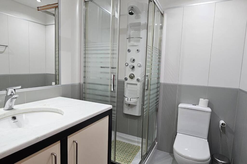 דירות פונשל Vista Mar - Ac, Pool & Gym מראה חיצוני תמונה