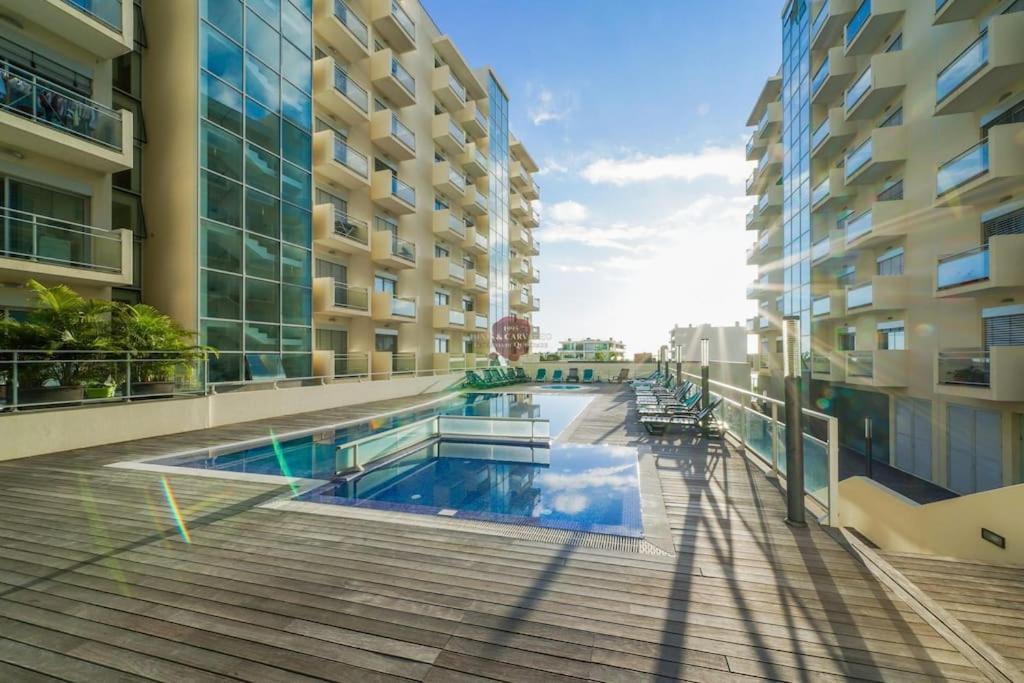 דירות פונשל Vista Mar - Ac, Pool & Gym מראה חיצוני תמונה
